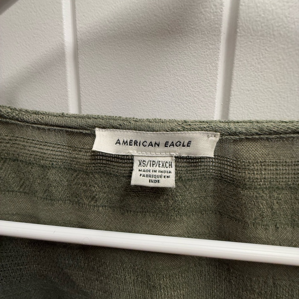 American Eagle Army Green Blouse Size XS EUC - Picture 4 of 4